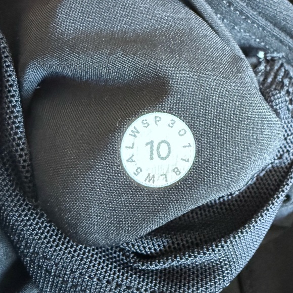 Lululemon On The Fly Pant *28" Black Size 10 - Picture 13 of 14